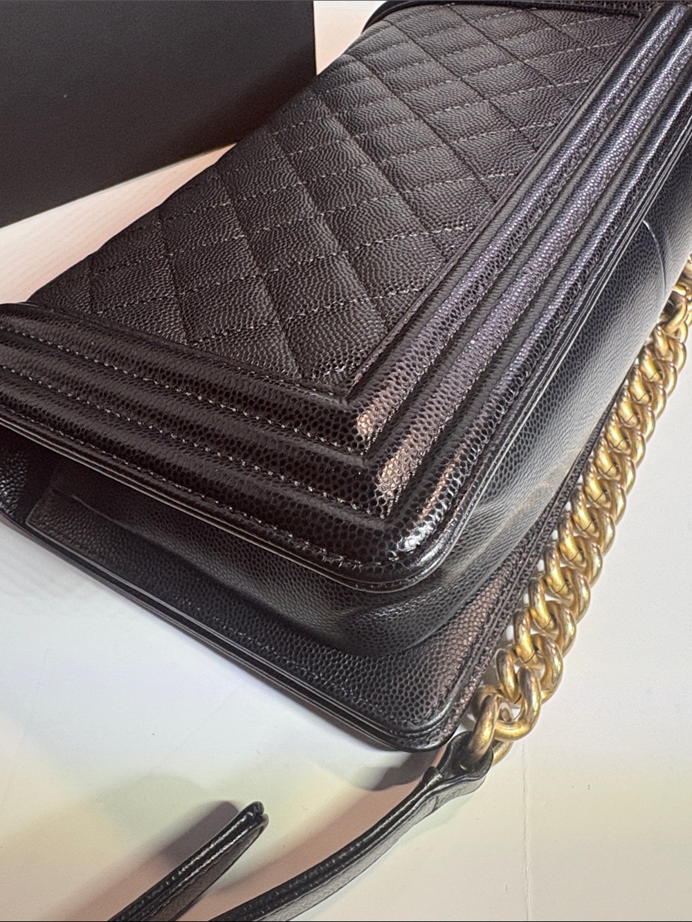 CHANEL carviar Black Quilted Leather Boy Flap Shoulder Bag with Gold Hardware - Picture 2 of 5